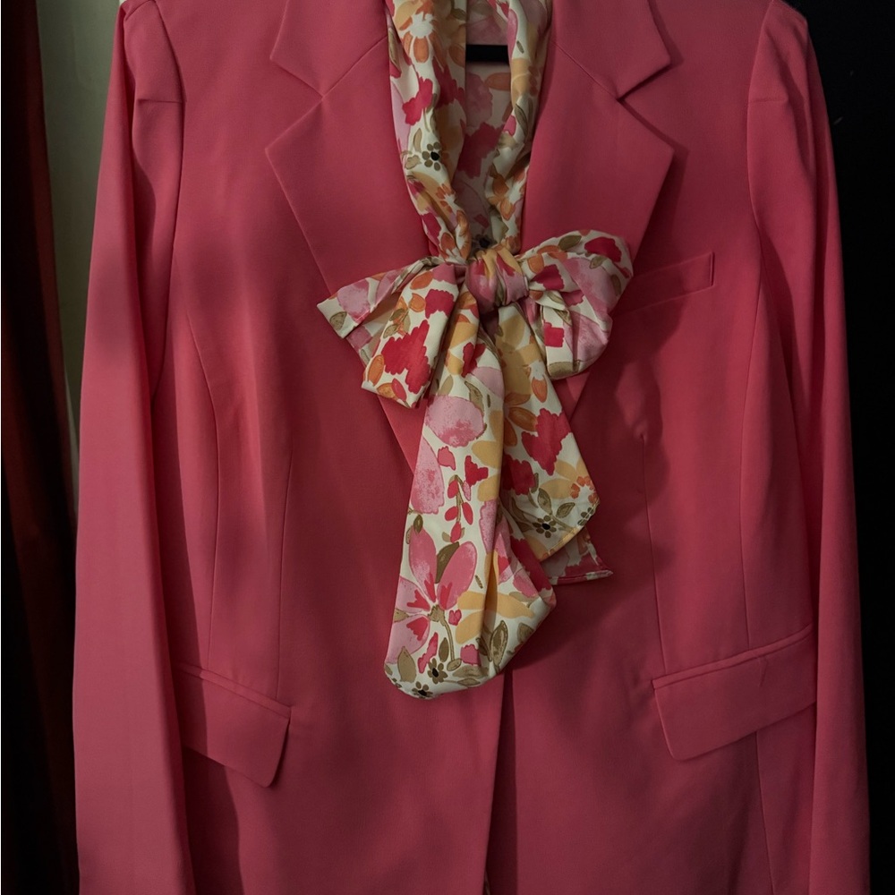 Bar III Pink Tailored Blazer with Straight-Leg Pants and Blouse 2X NWT - Picture 2 of 16